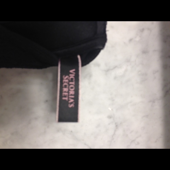 Victoria Secret, Body by Victoria racerback bra - Picture 4 of 5